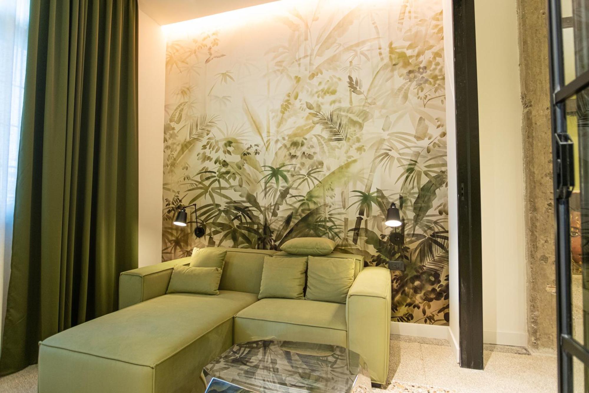 Palazzo Sebeto Aparthotel